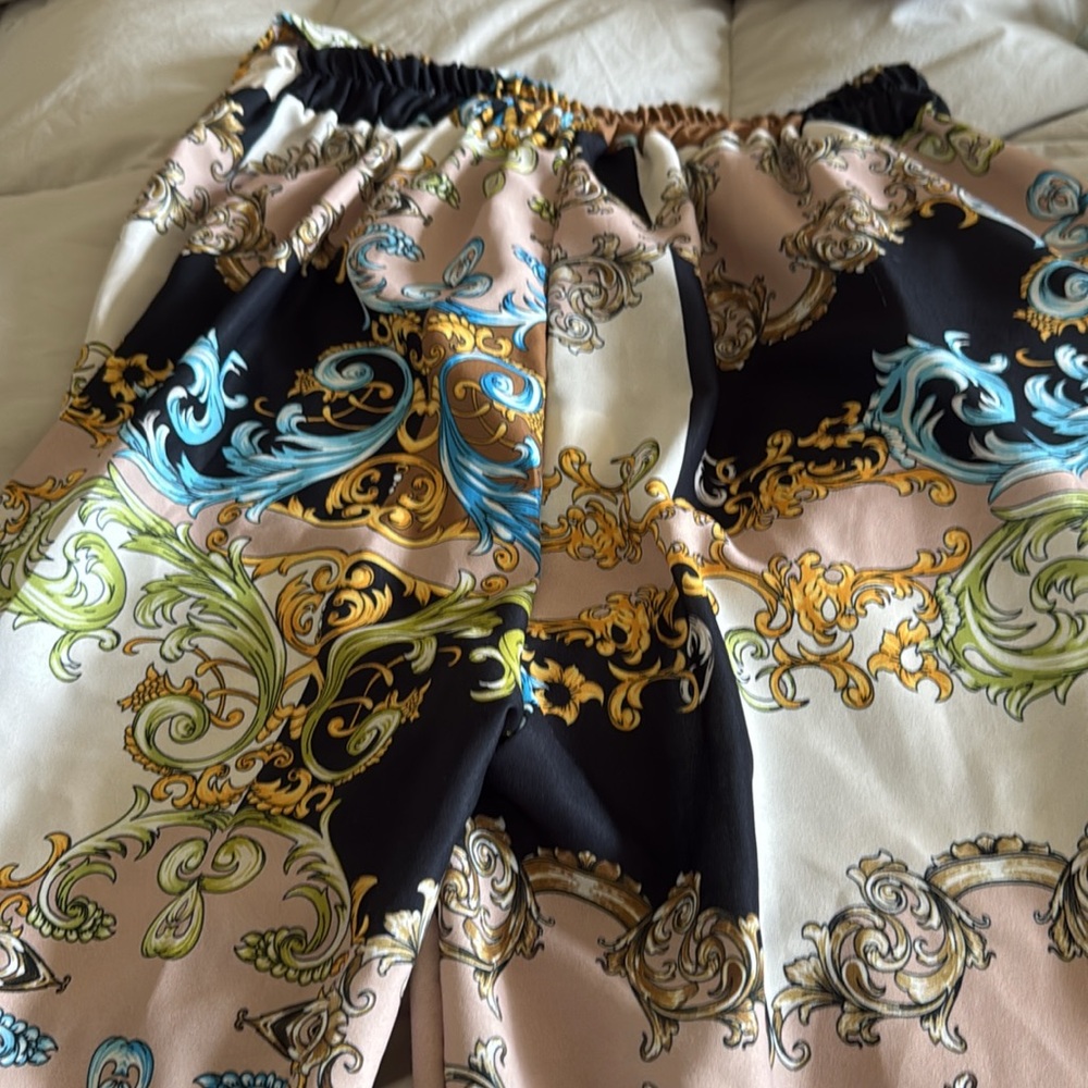 Multicolor Baroque Print Pants. Womens size 10 authentic Italian - Picture 9 of 9